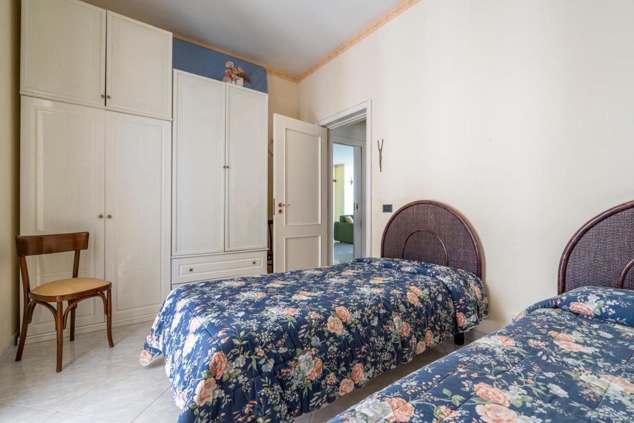 Grazia Attic Apartment With Terrace Trani Buitenkant foto