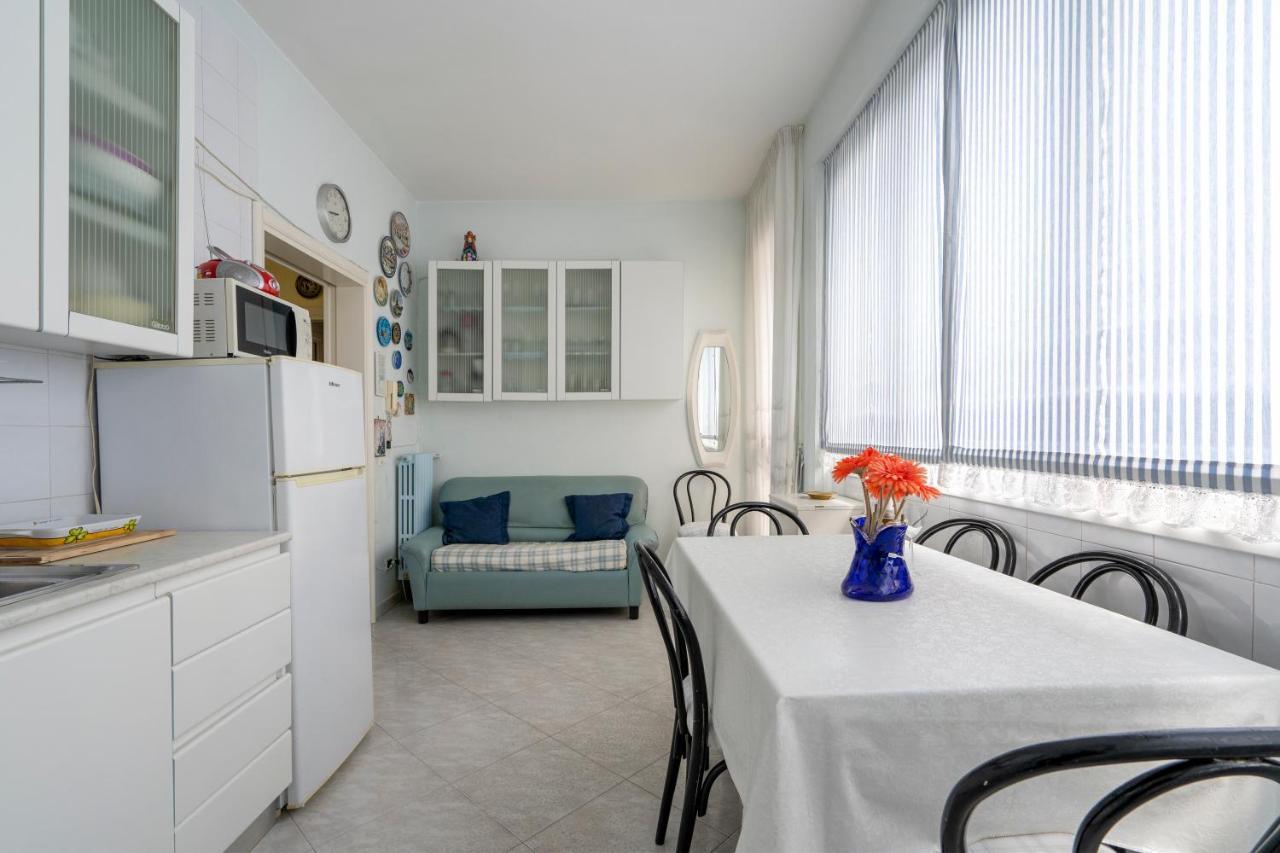 Grazia Attic Apartment With Terrace Trani Buitenkant foto
