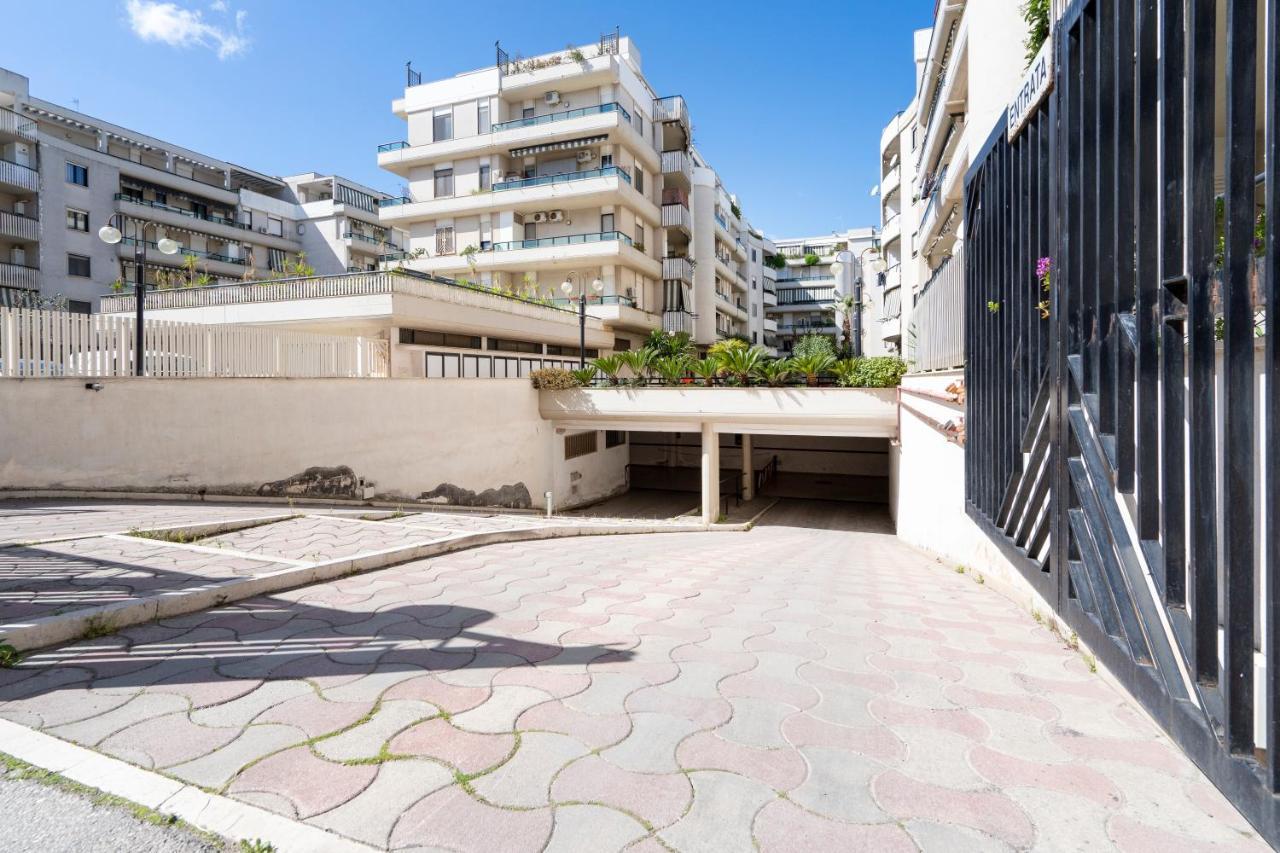 Grazia Attic Apartment With Terrace Trani Buitenkant foto