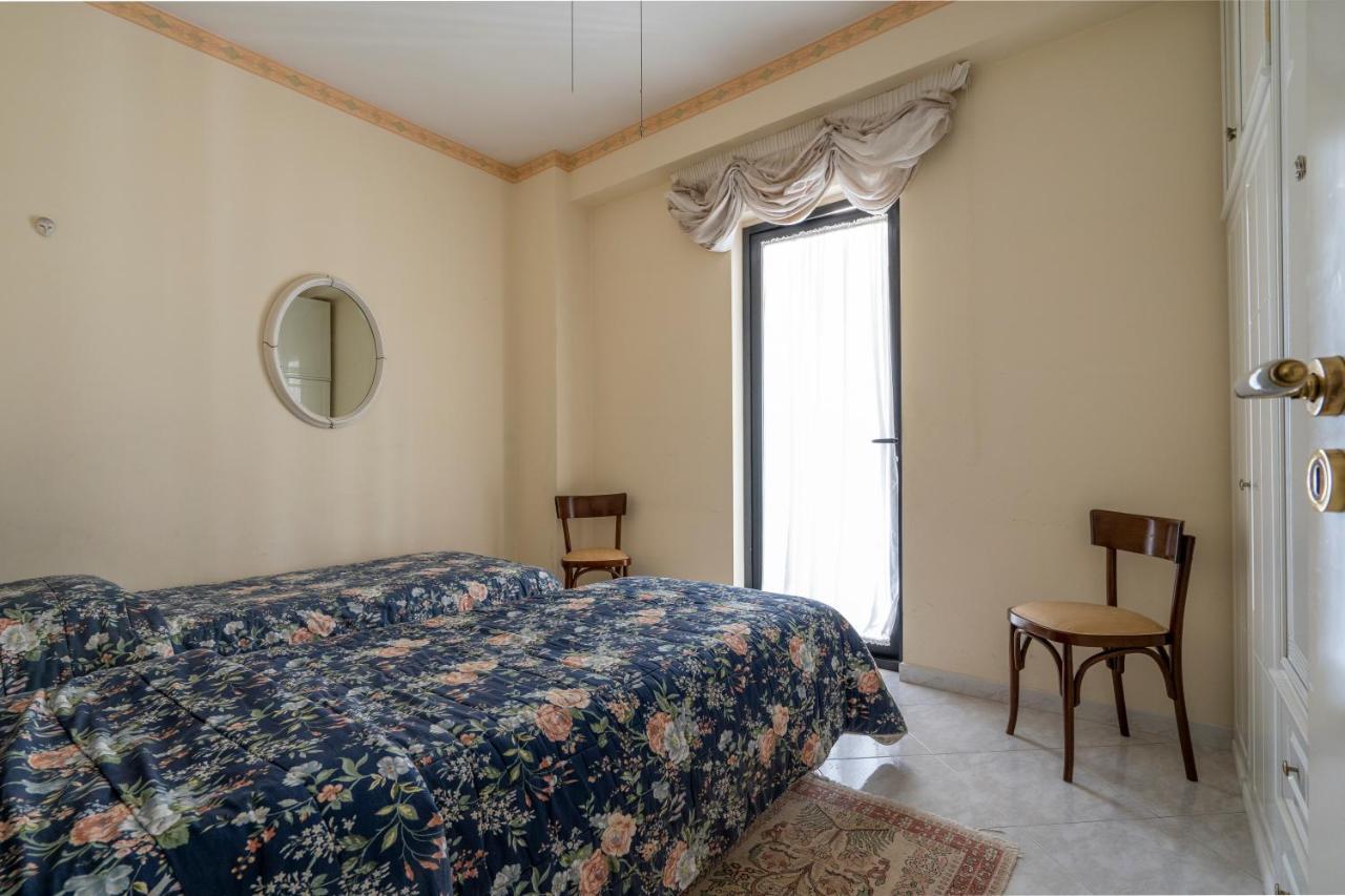 Grazia Attic Apartment With Terrace Trani Buitenkant foto