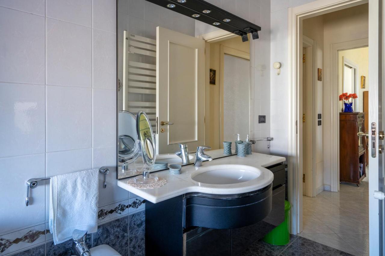 Grazia Attic Apartment With Terrace Trani Buitenkant foto